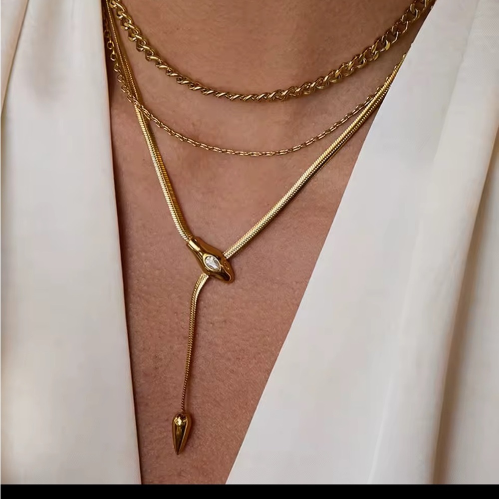 Waterproof! 18K Gold Plated Necklace
Stainless Steel - Picture 6 of 6
